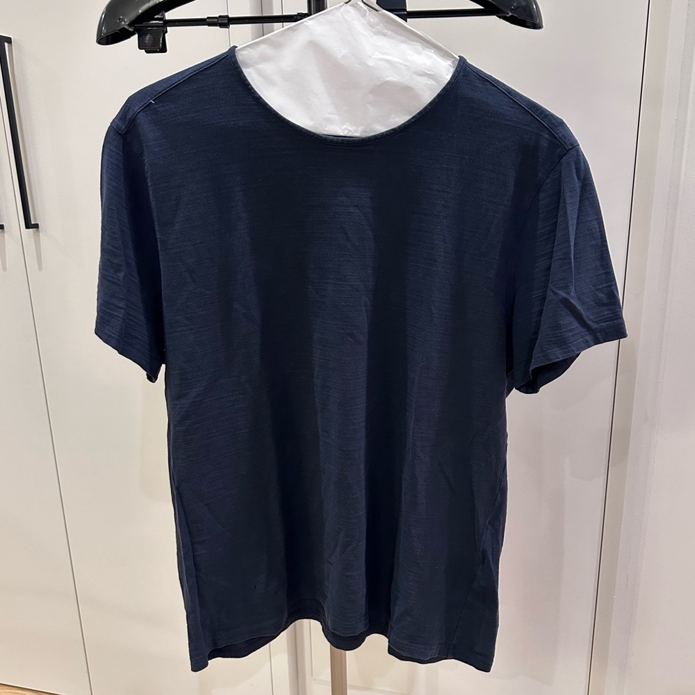 John Varvatos “Bond Crewneck” in Navy Size XL